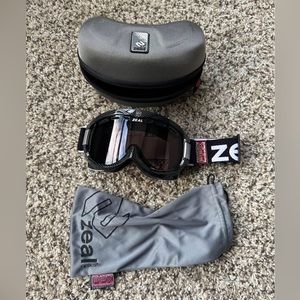 ZEAL GOGGLE POLARIZED PHOTOCHROMATIC SNOWBOARD SKI NEW